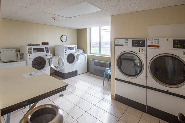 110 W Butterfield Road Unit: 405S