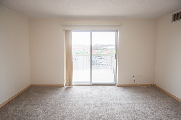 110 W Butterfield Road Unit: 405S