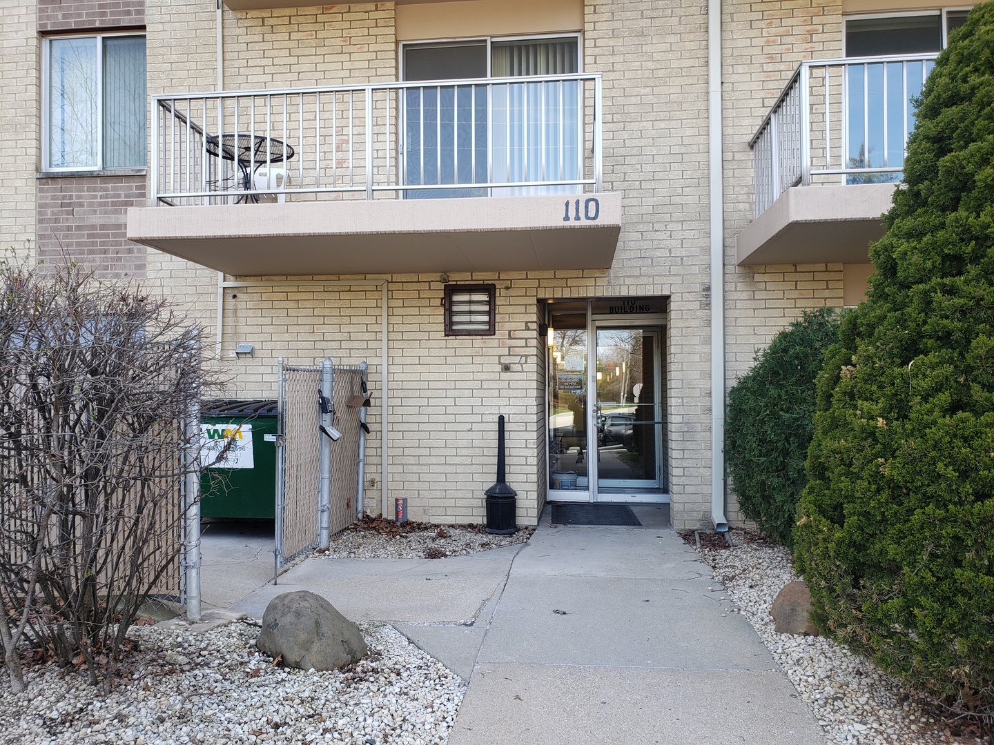 110 W Butterfield Road Unit: 405S