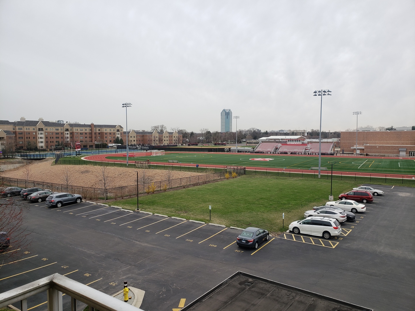 110 W Butterfield Road Unit: 405S