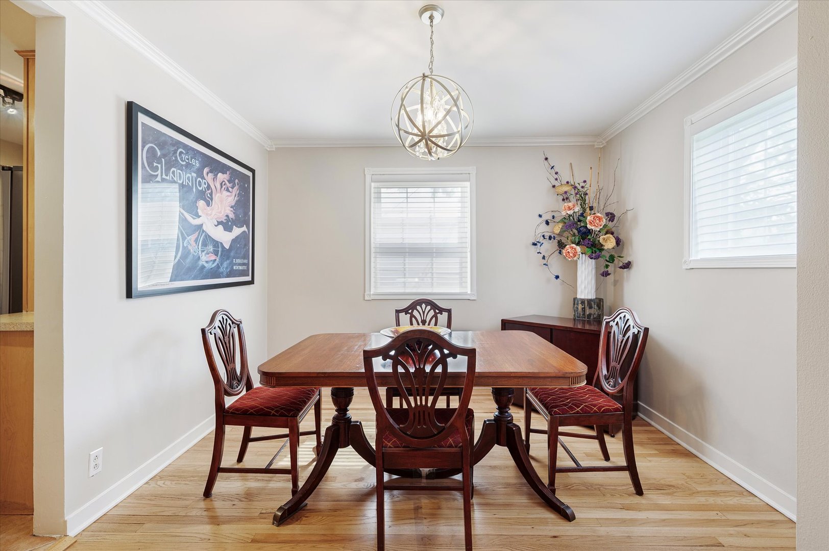 483 W St Charles Road Unit: 483