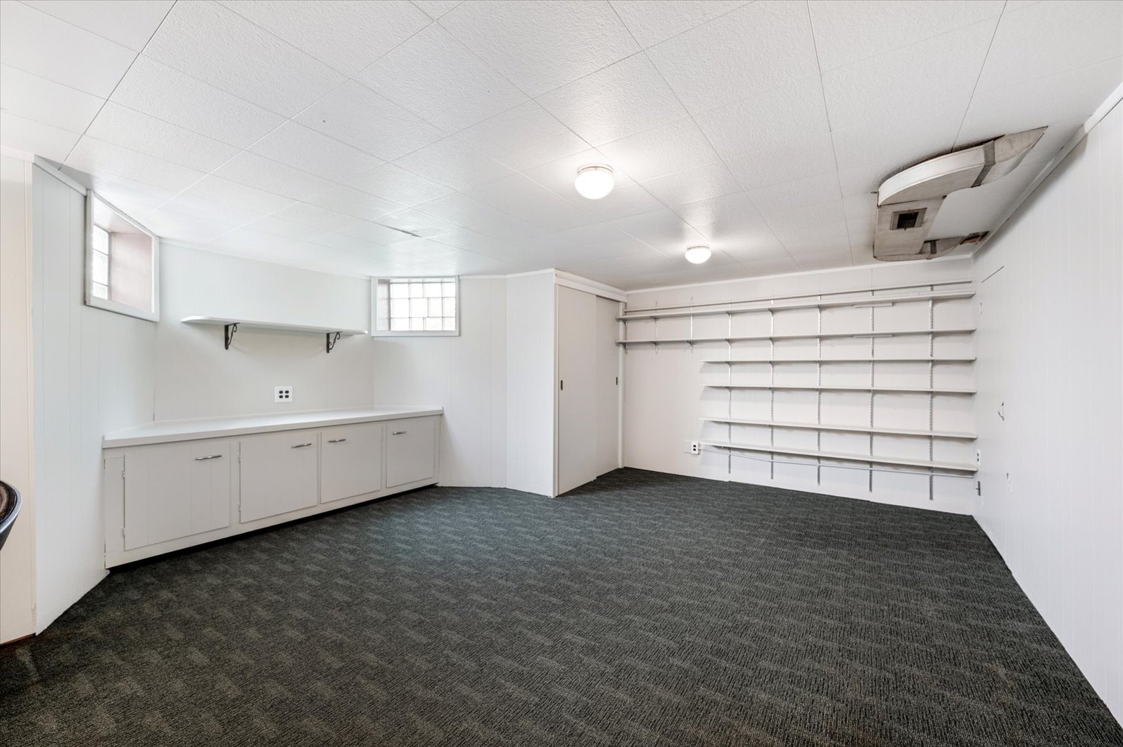 483 W St Charles Road Unit: 483