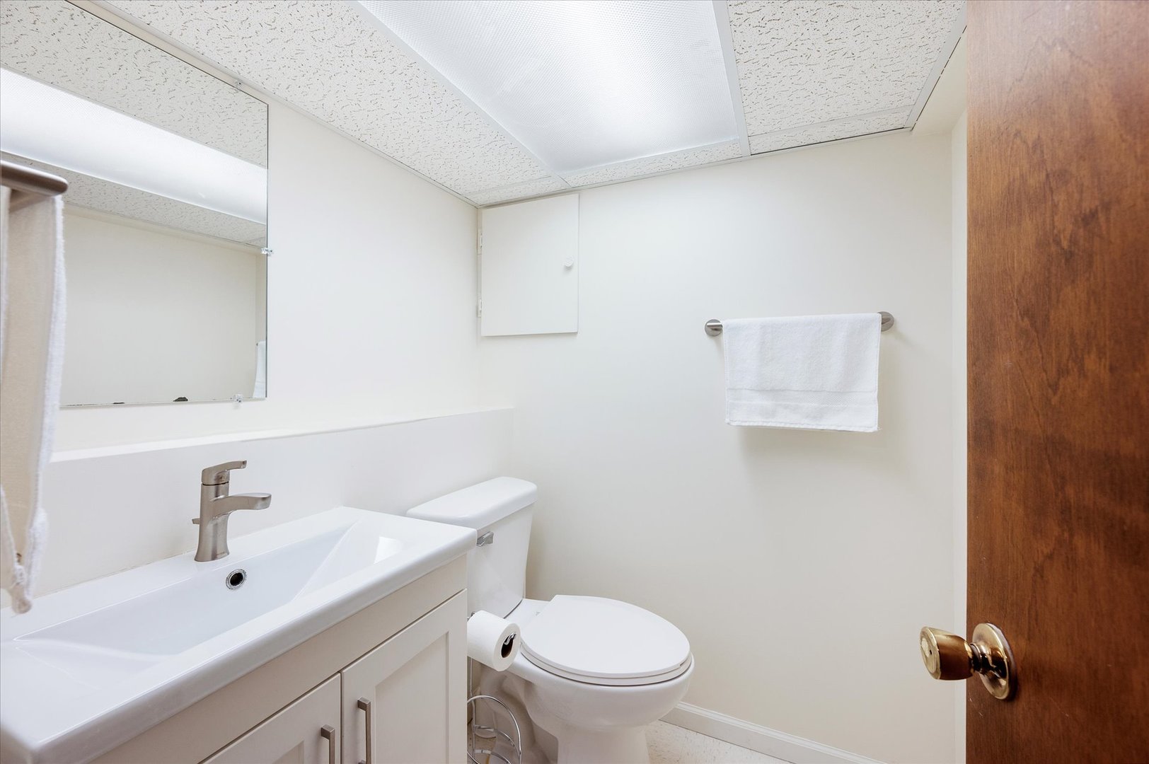 483 W St Charles Road Unit: 483