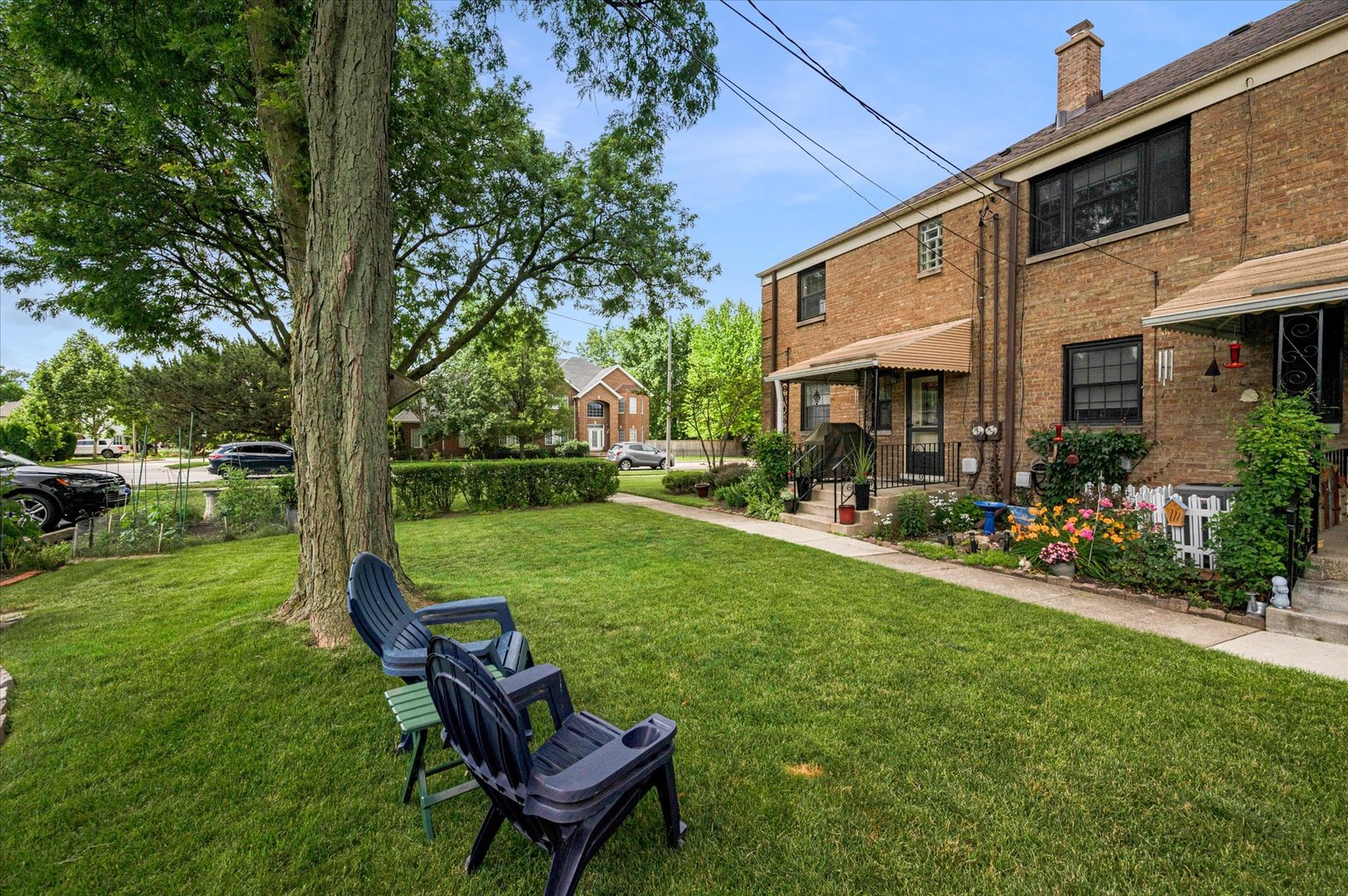483 W St Charles Road Unit: 483