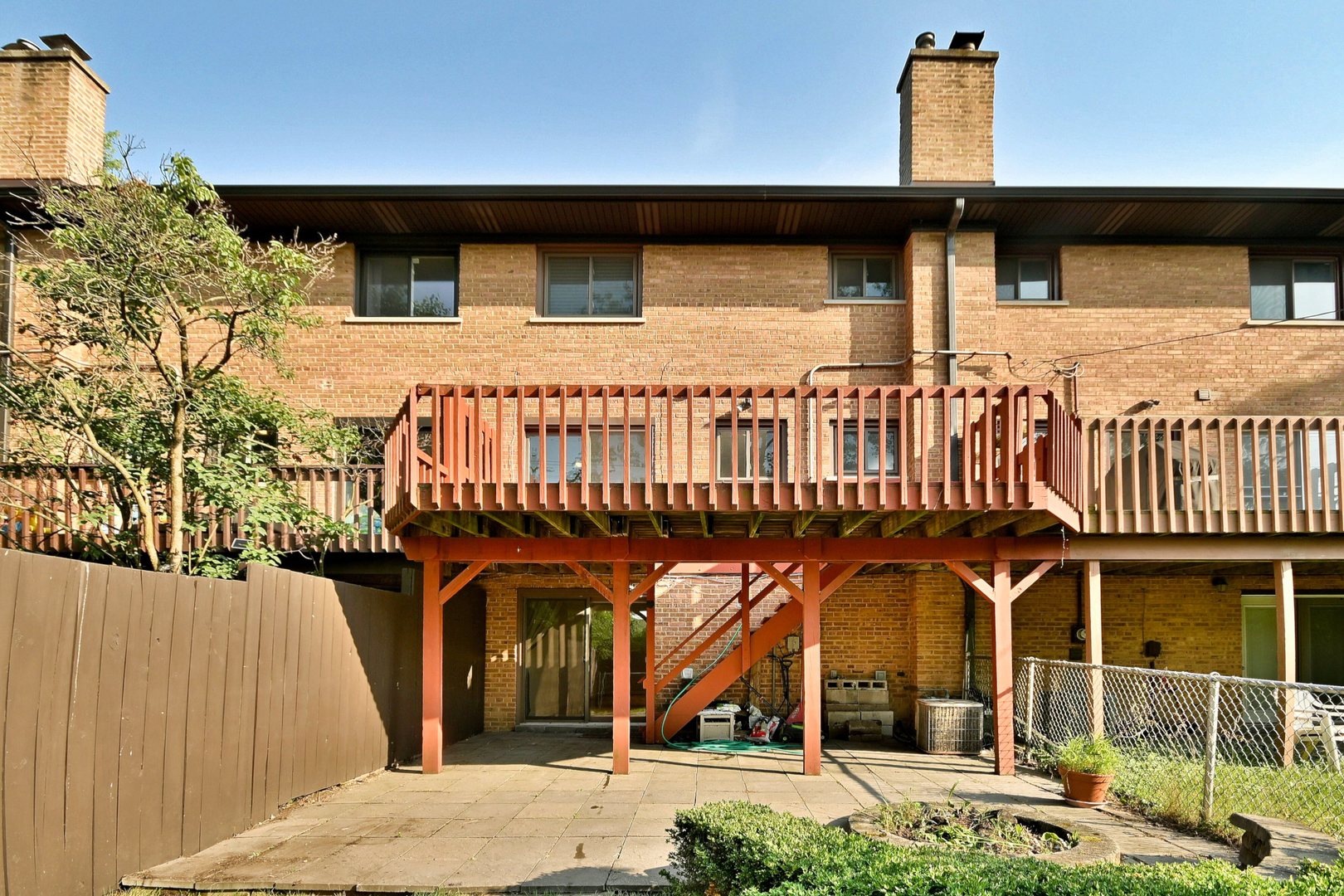 300 Duane Street Unit: 6