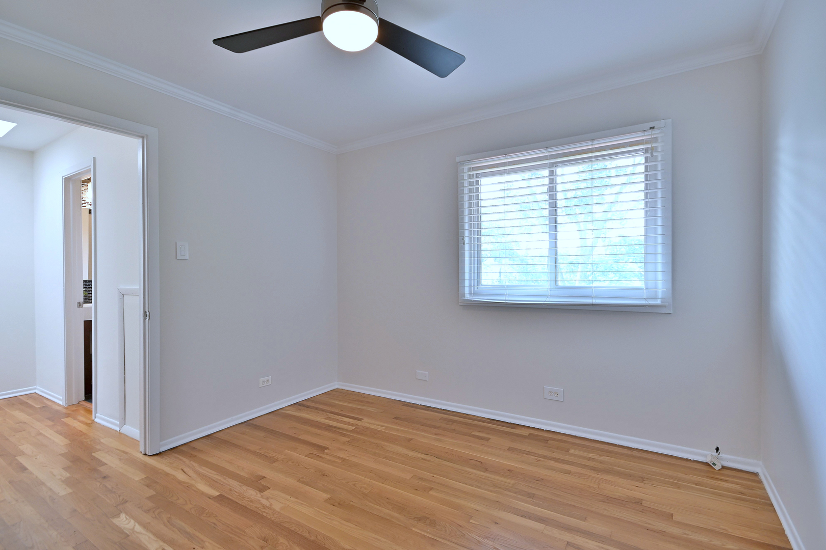 300 Duane Street Unit: 6