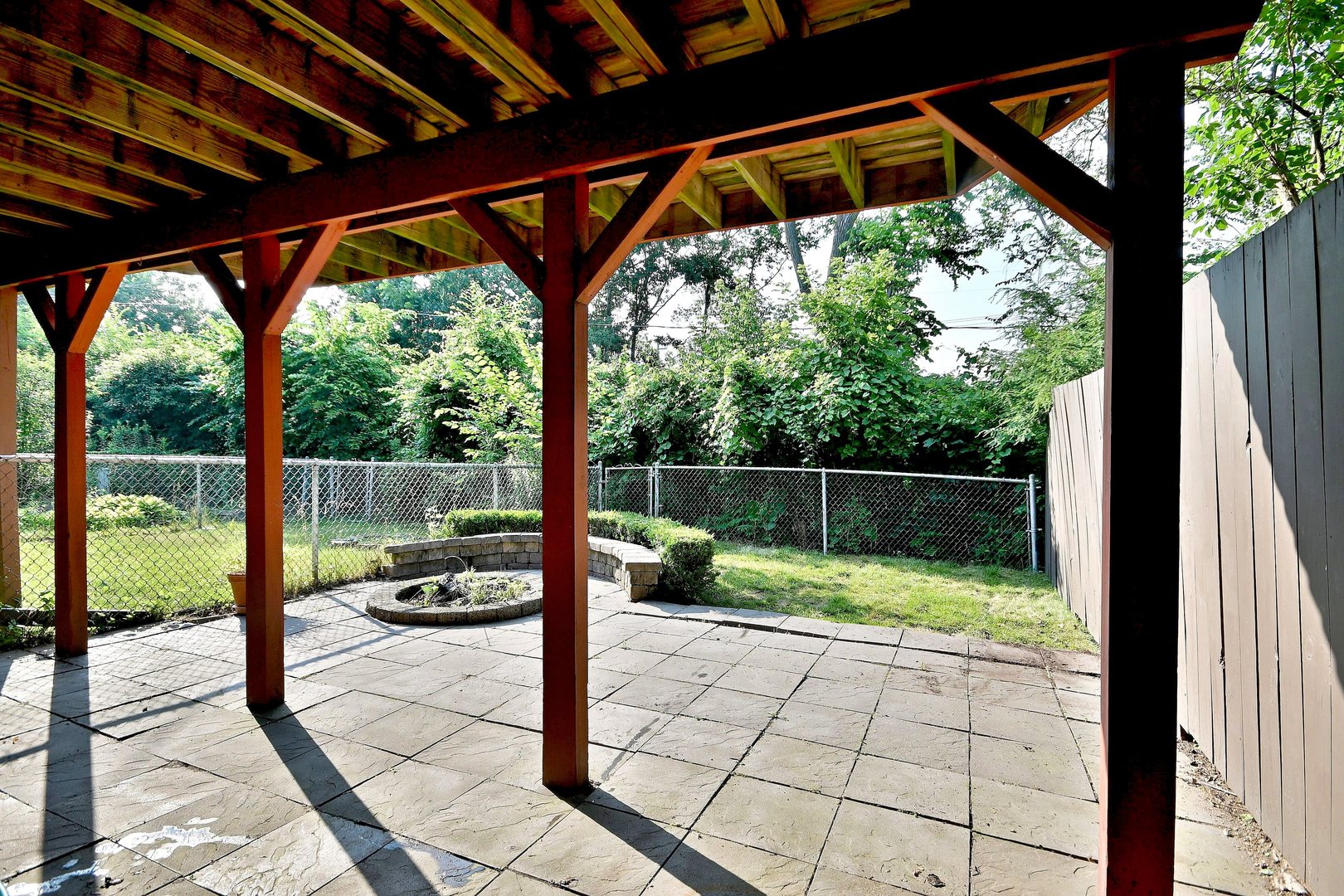 300 Duane Street Unit: 6