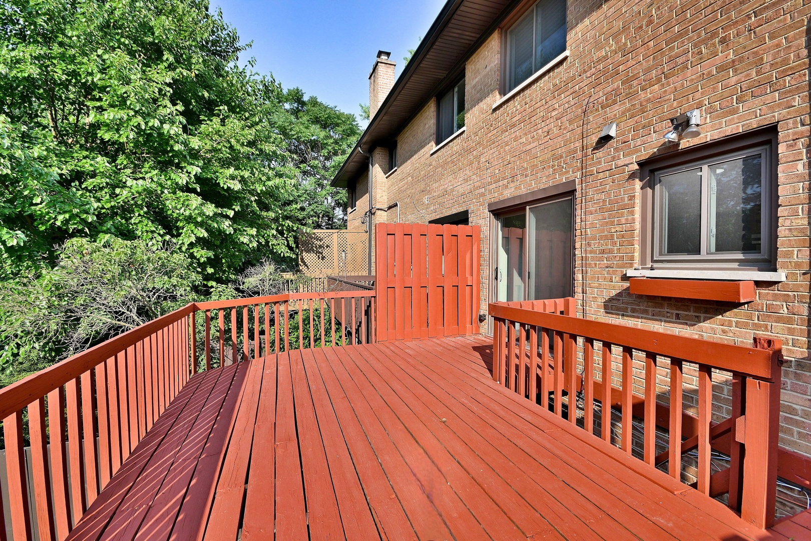 300 Duane Street Unit: 6