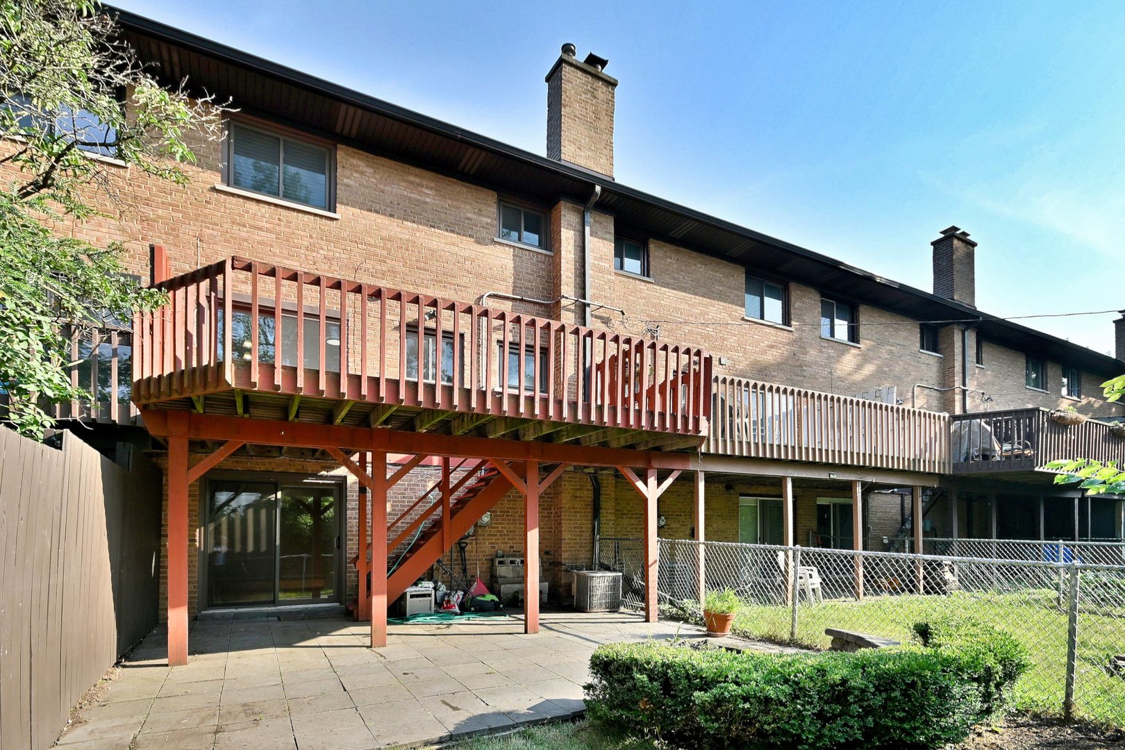 300 Duane Street Unit: 6