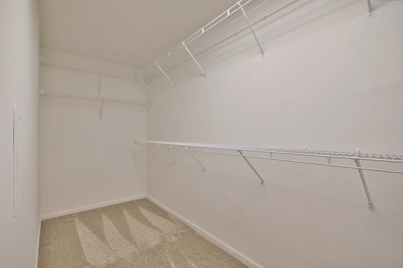 111 N Larch Avenue Unit: 206