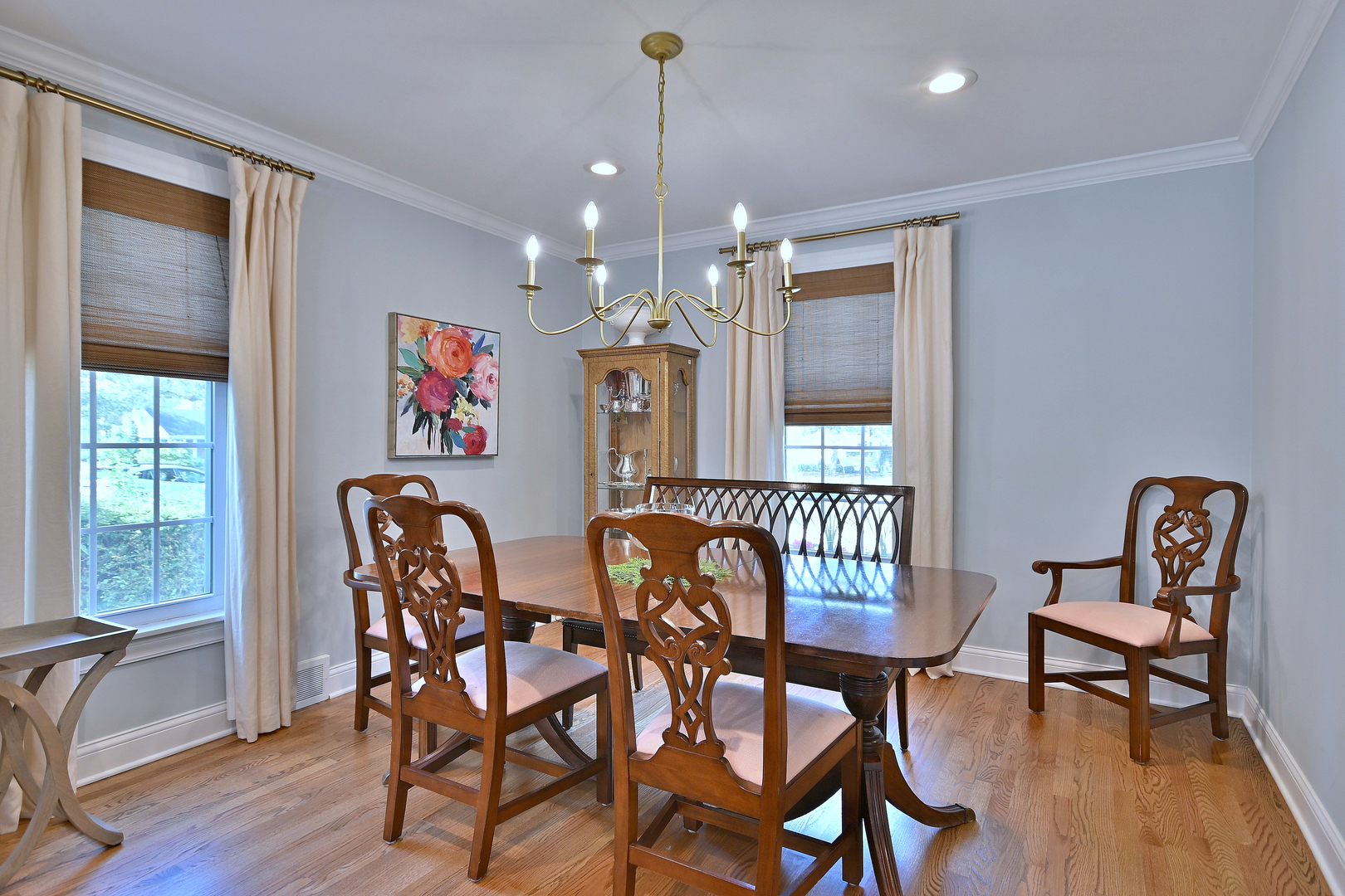 466 S Stratford Avenue