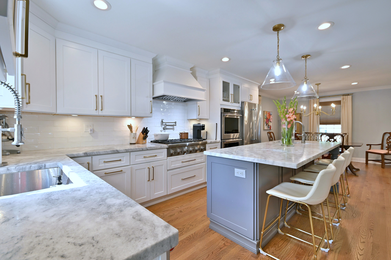 466 S Stratford Avenue