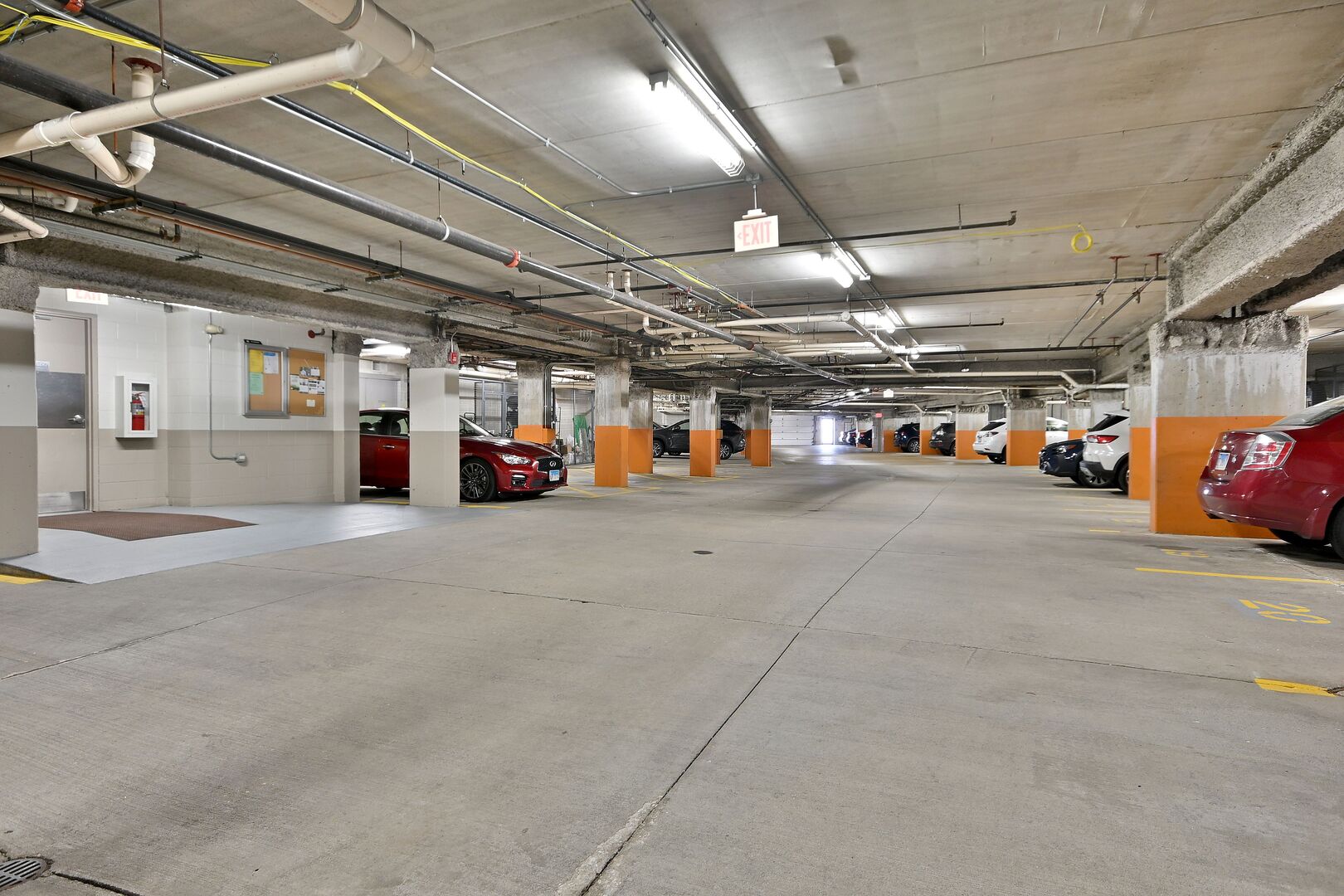 145 S York Street Unit: 504
