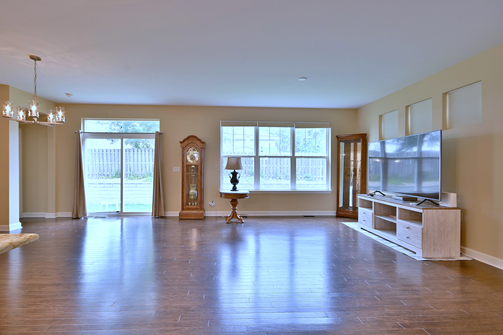 222 N Sunset Lane