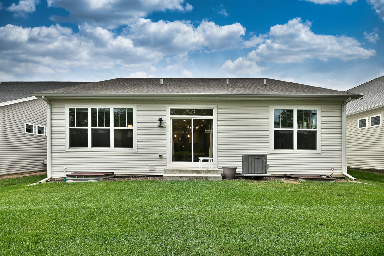 222 N Sunset Lane