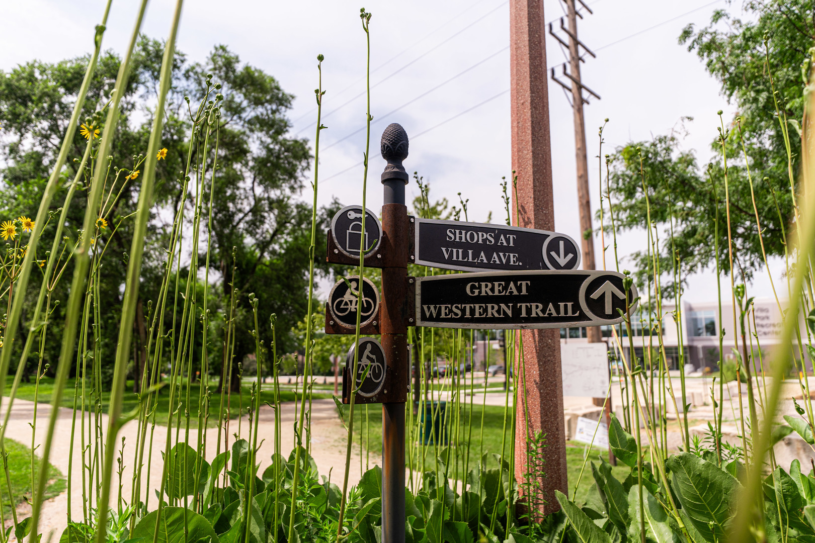 264 E Kenilworth Avenue Unit: 2