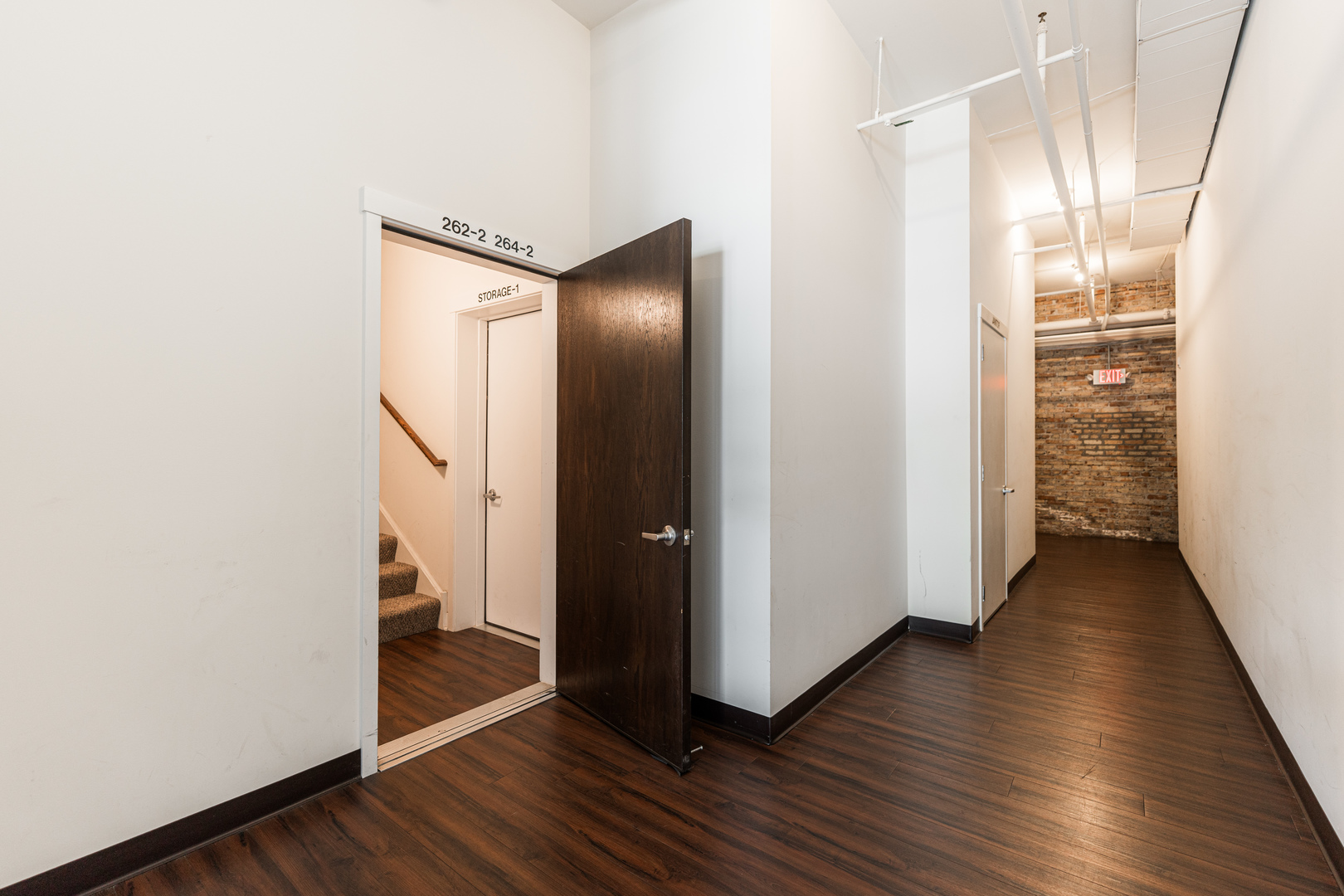 264 E Kenilworth Avenue Unit: 2