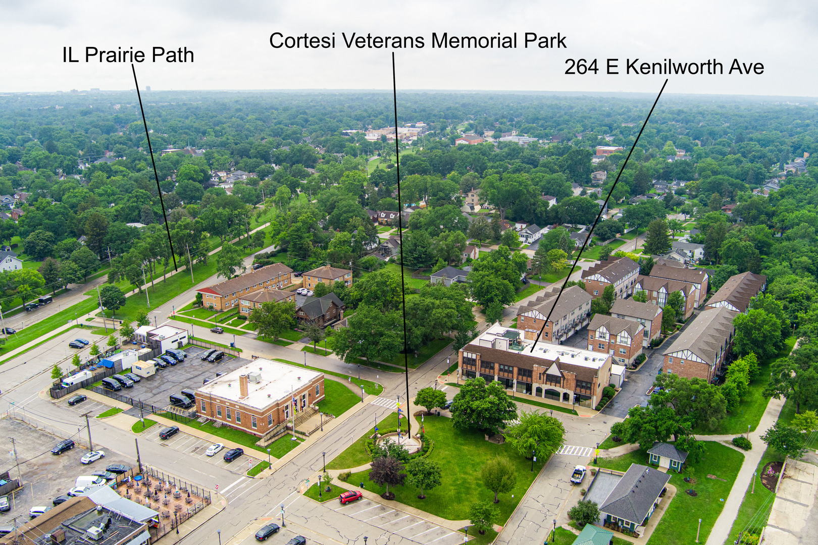 264 E Kenilworth Avenue Unit: 2