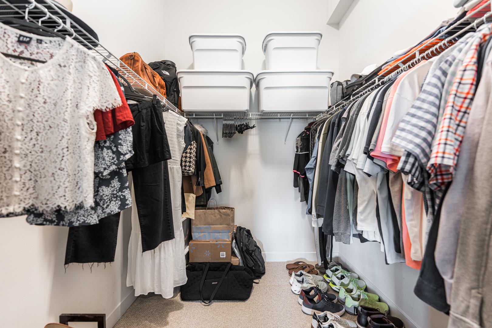 264 E Kenilworth Avenue Unit: 2