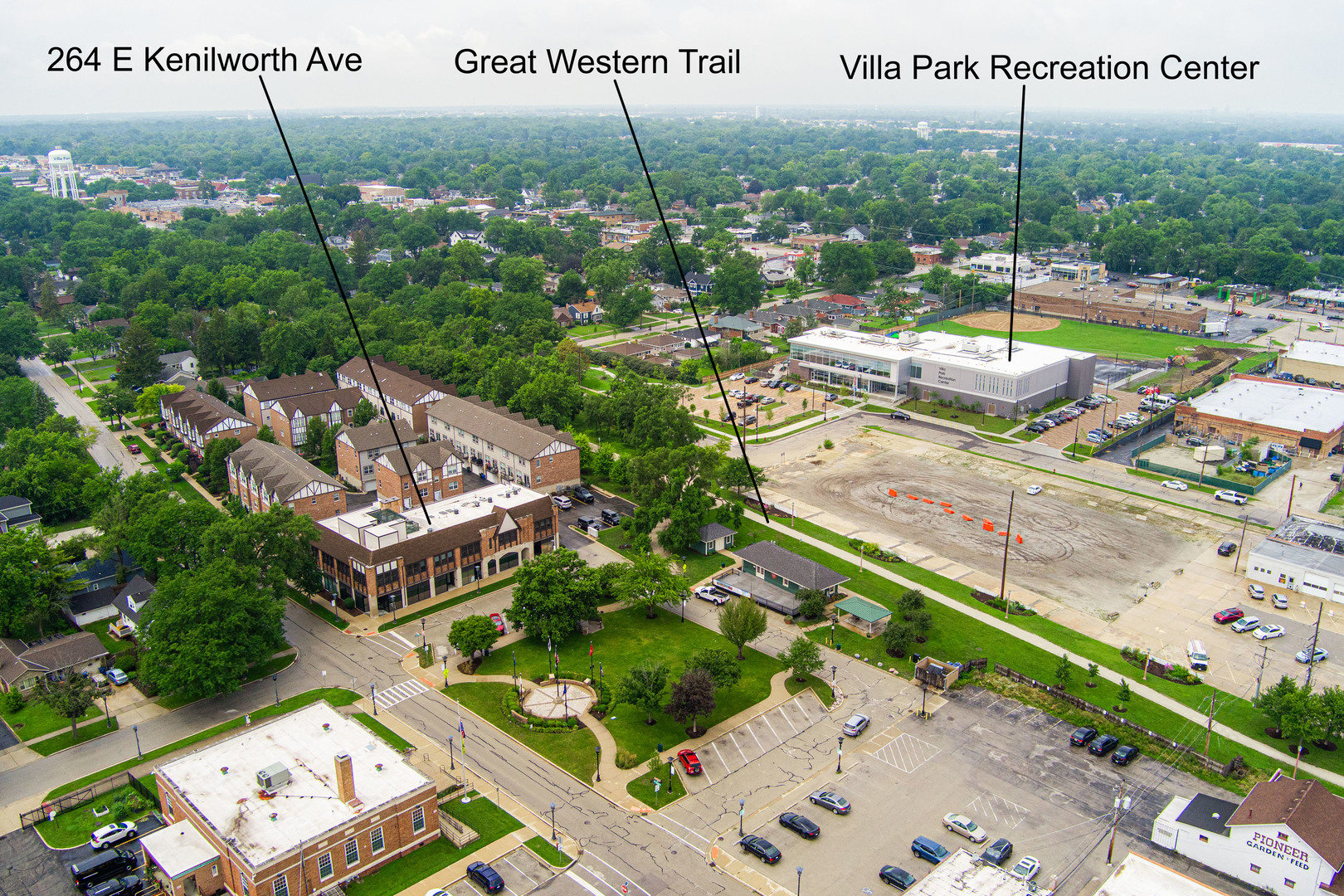 264 E Kenilworth Avenue Unit: 2