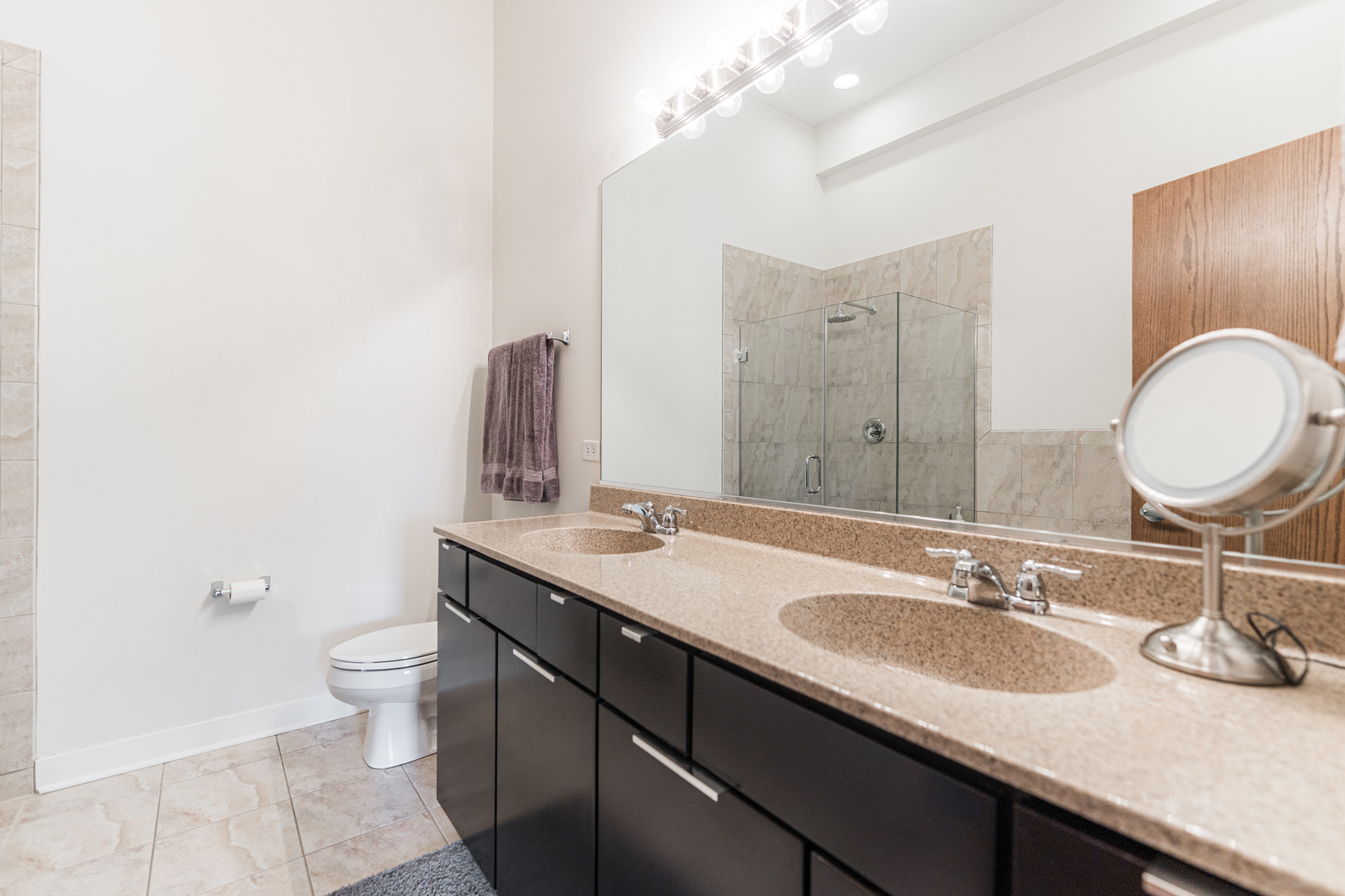 264 E Kenilworth Avenue Unit: 2