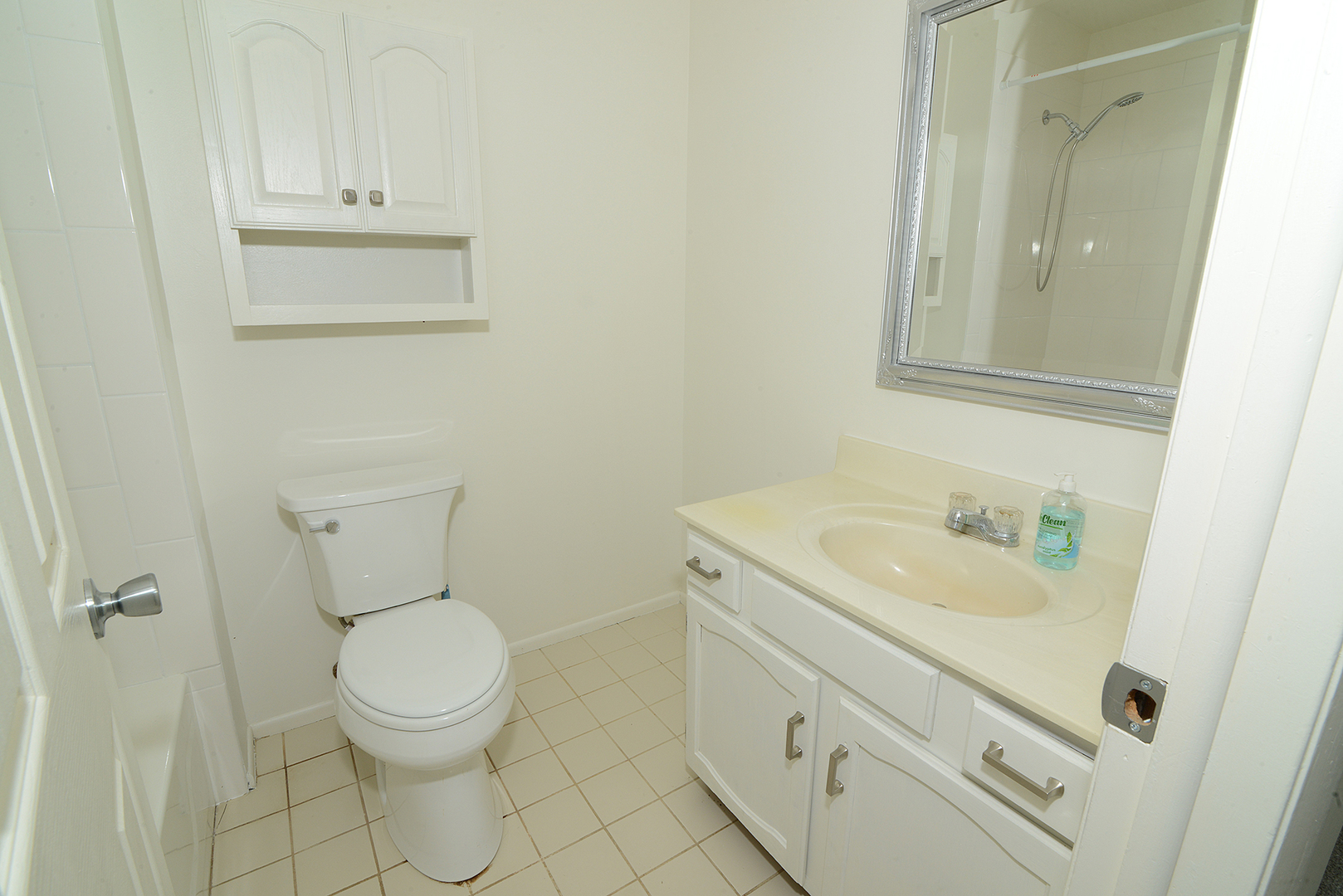 600 Eastview Court Unit: X1