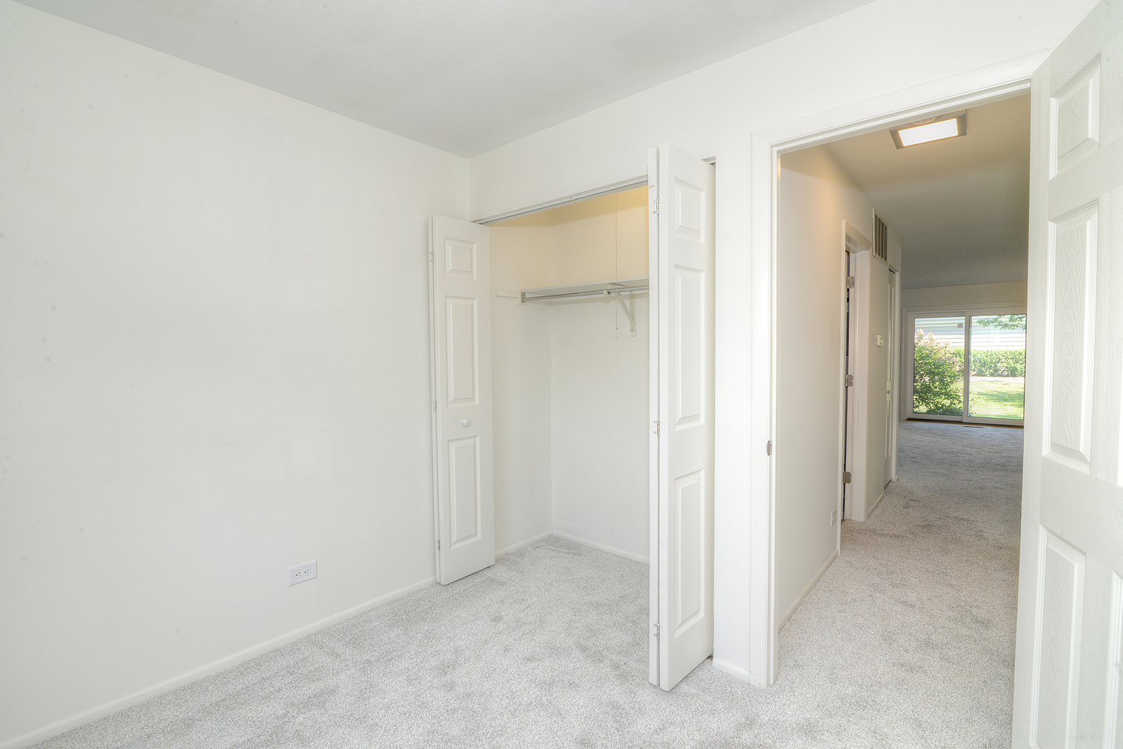 600 Eastview Court Unit: X1