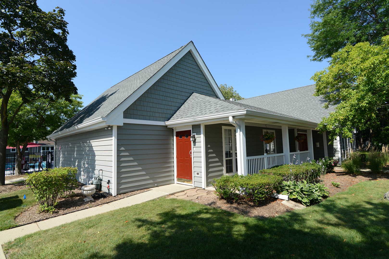 600 Eastview Court Unit: X1