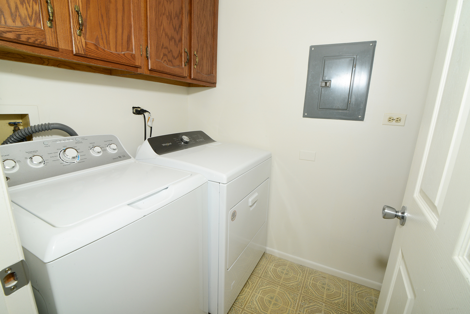600 Eastview Court Unit: X1