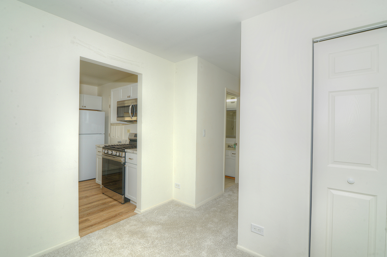 600 Eastview Court Unit: X1