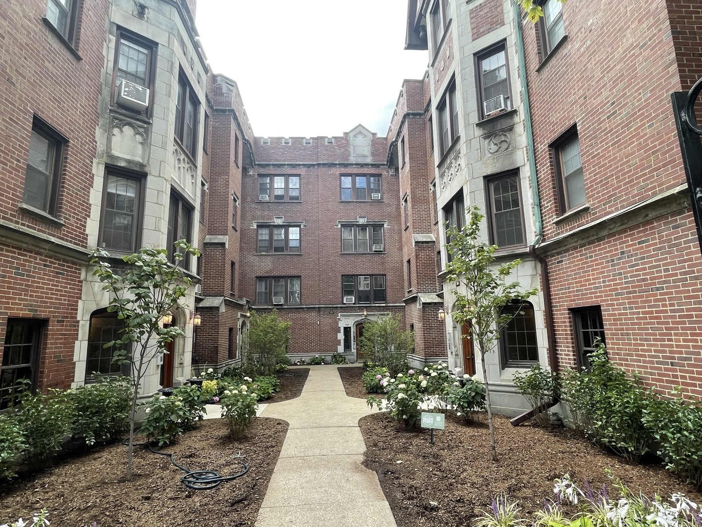 1111 Holly Court Unit: 113