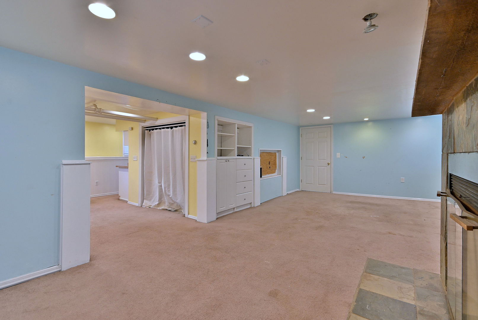 245 S Addison Street