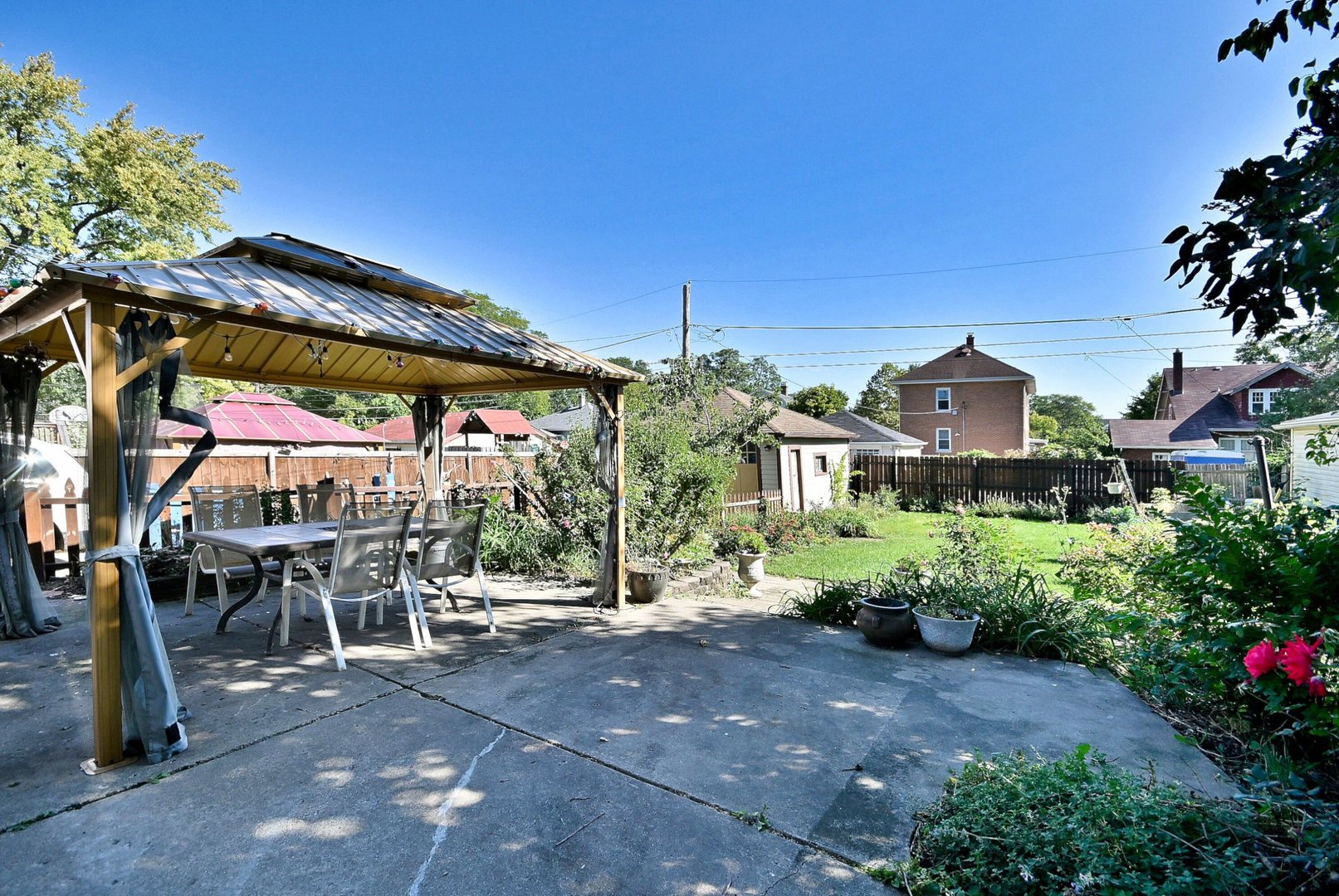 245 S Addison Street