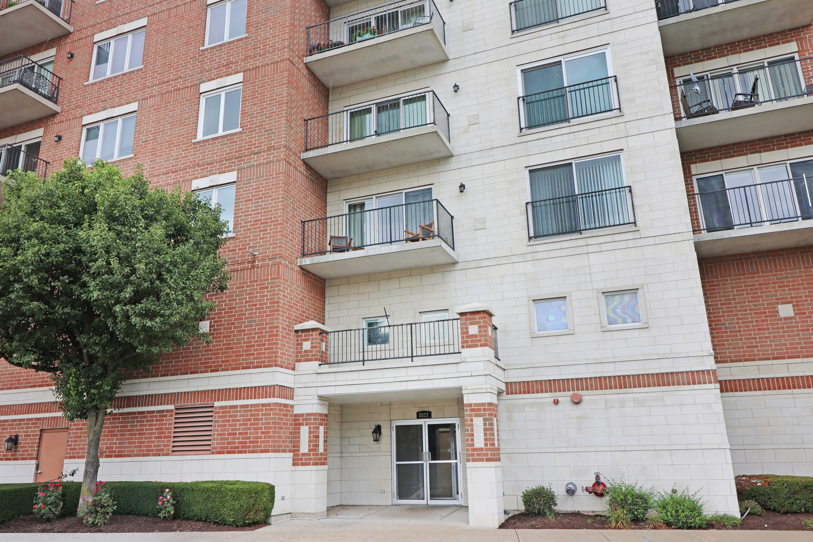 8822 Brookfield Avenue Unit: 305