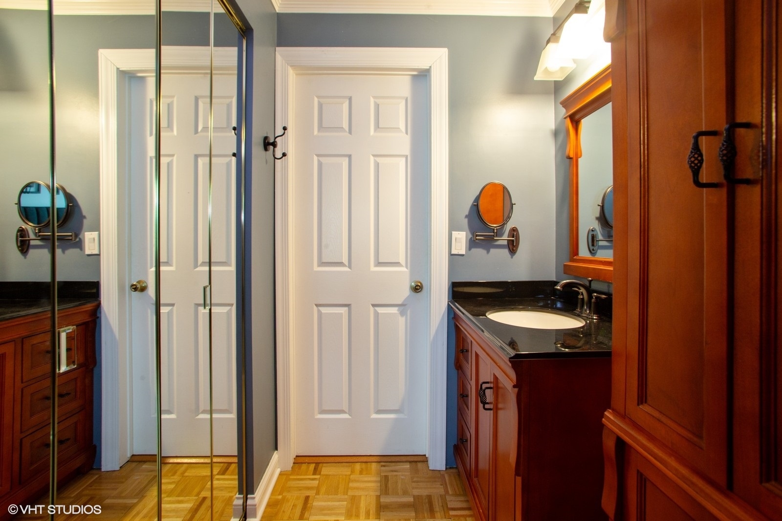 1077 Lakewood Circle