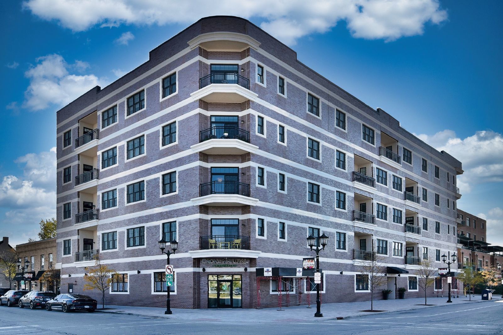 105 S Cottage Hill Avenue Unit: 303