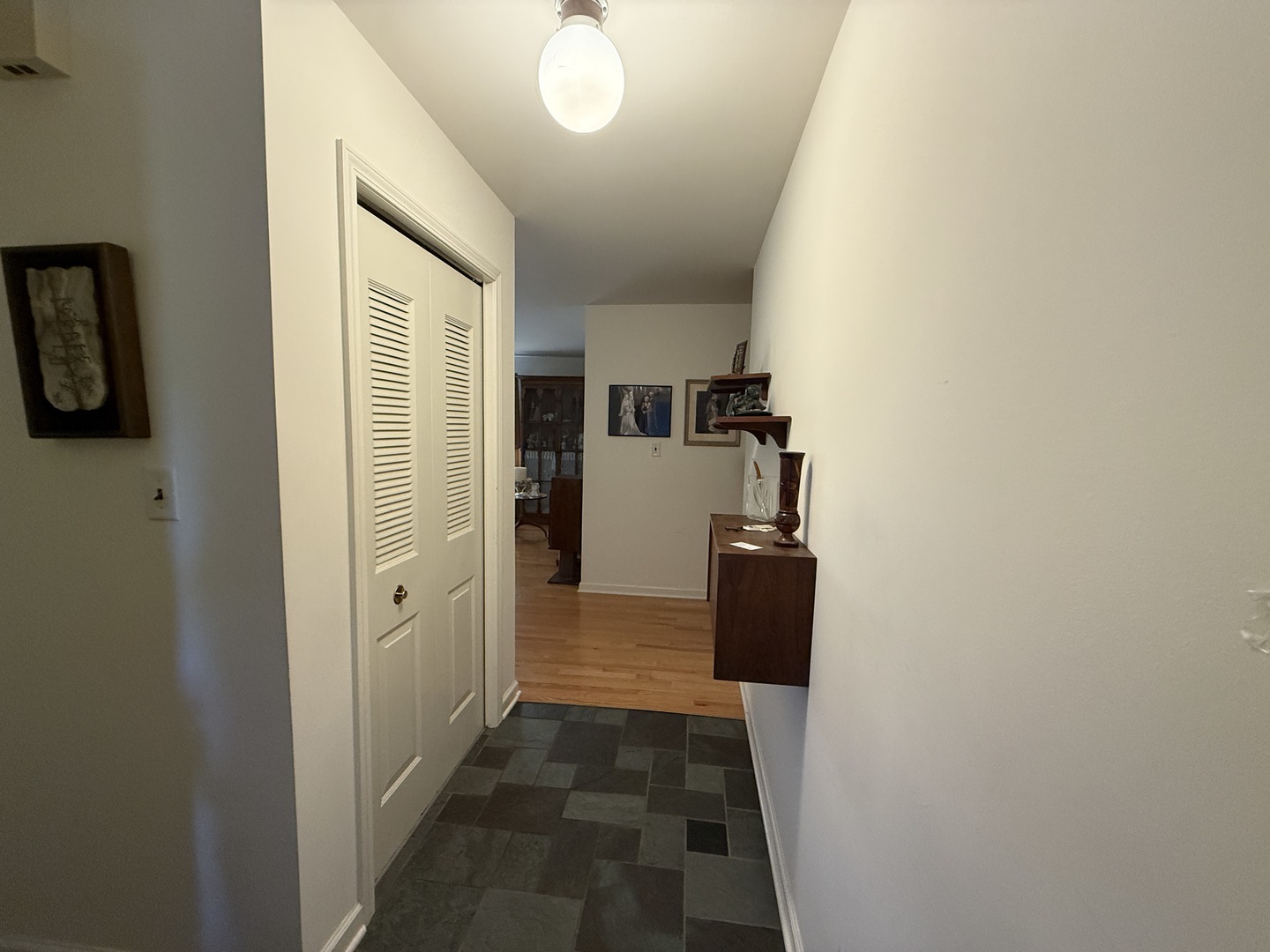 537 N Lombard Avenue