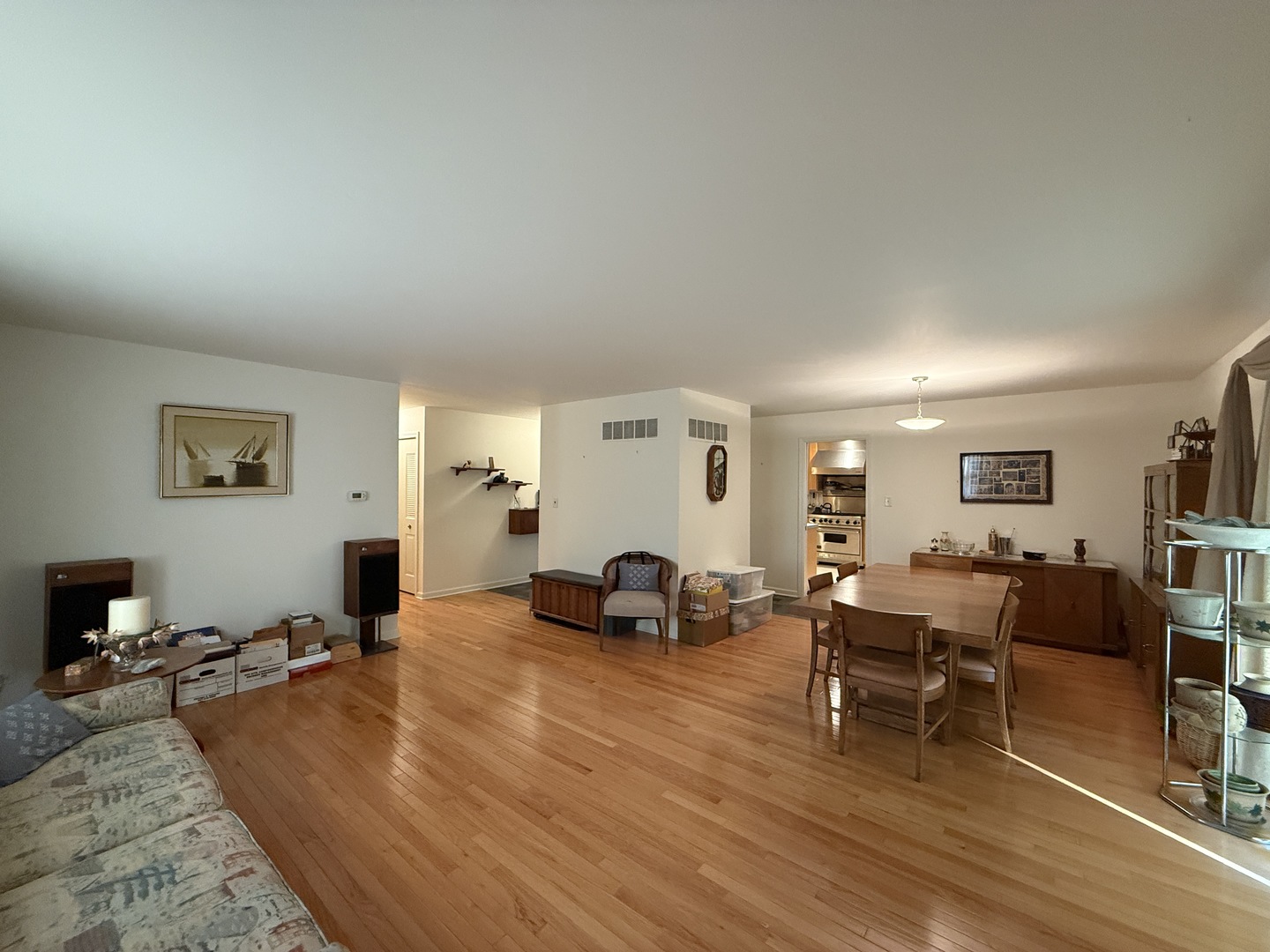 537 N Lombard Avenue