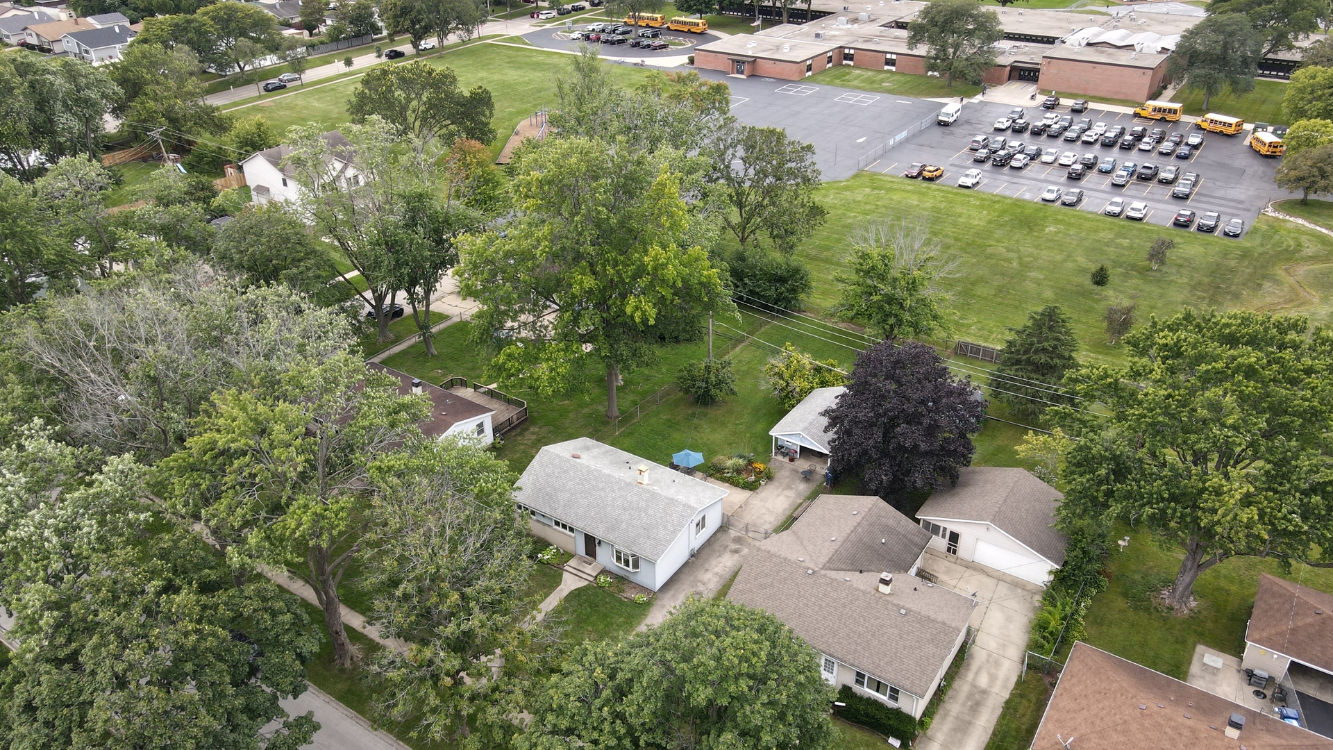 434 N Lincoln Avenue