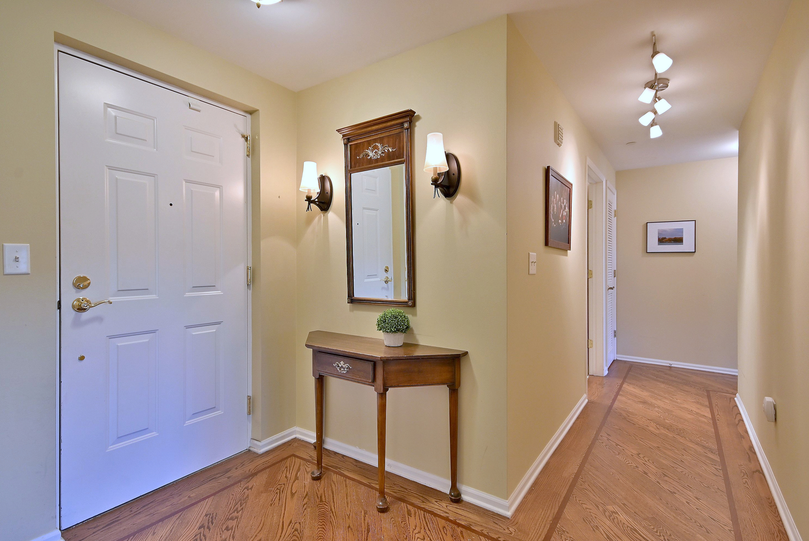 131 W Adelaide Street Unit: 307