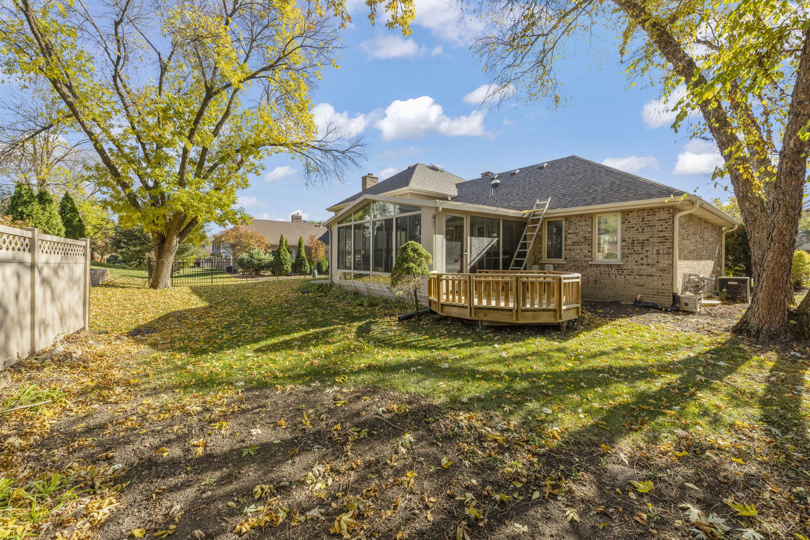 21W756 Mccarron Road