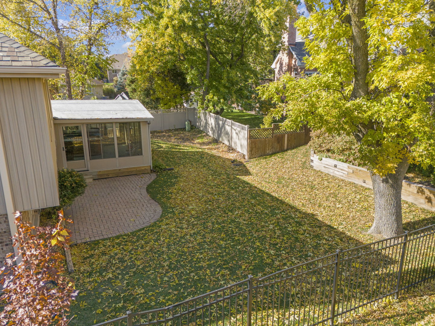 21W756 Mccarron Road