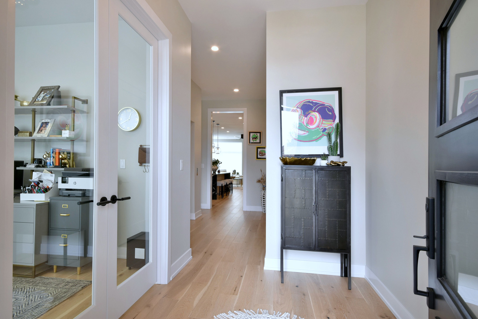 262 N Addison Avenue