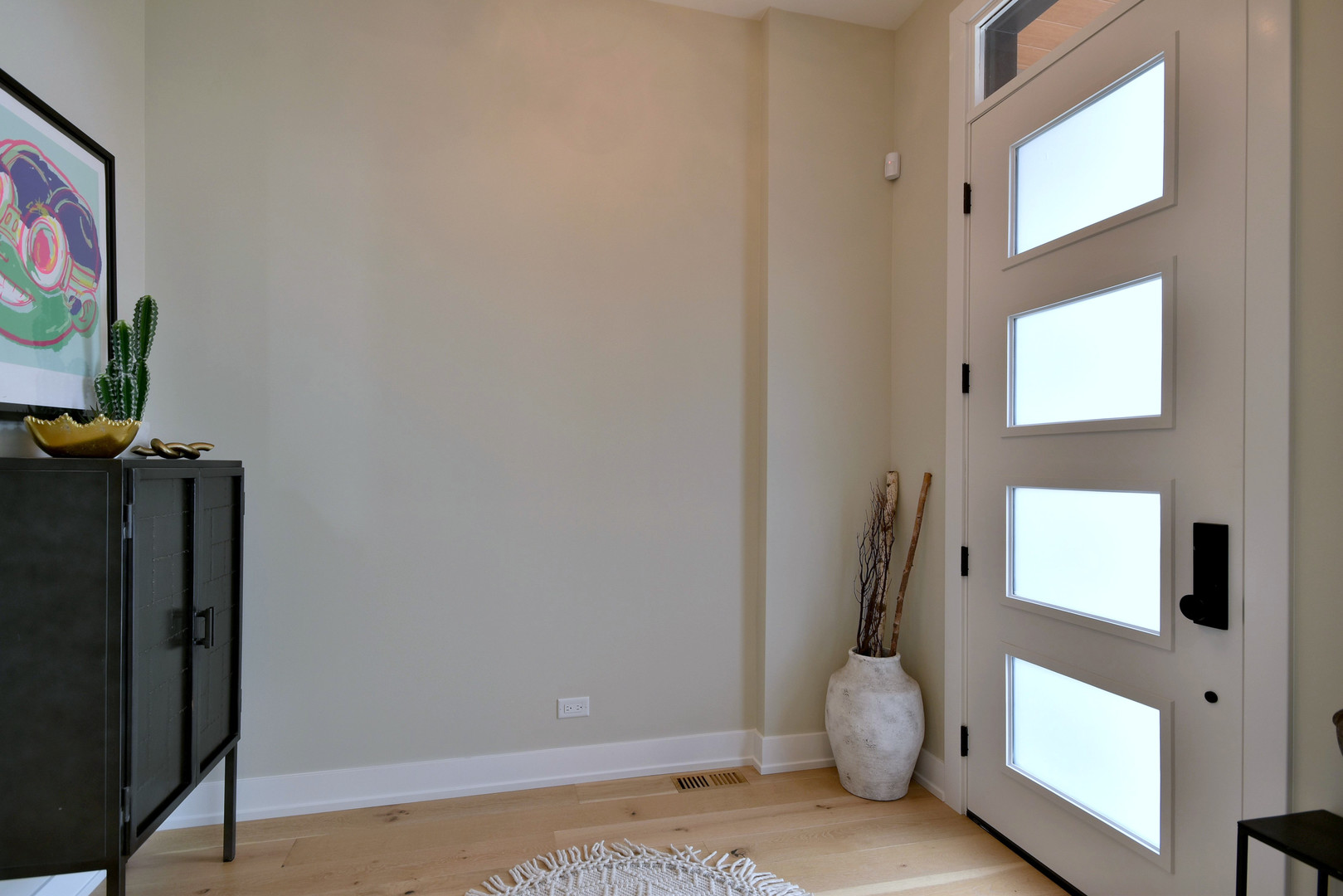 262 N Addison Avenue