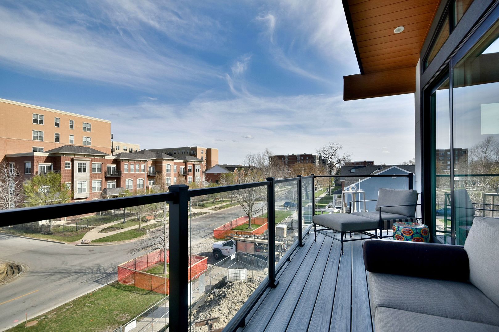 262 N Addison Avenue