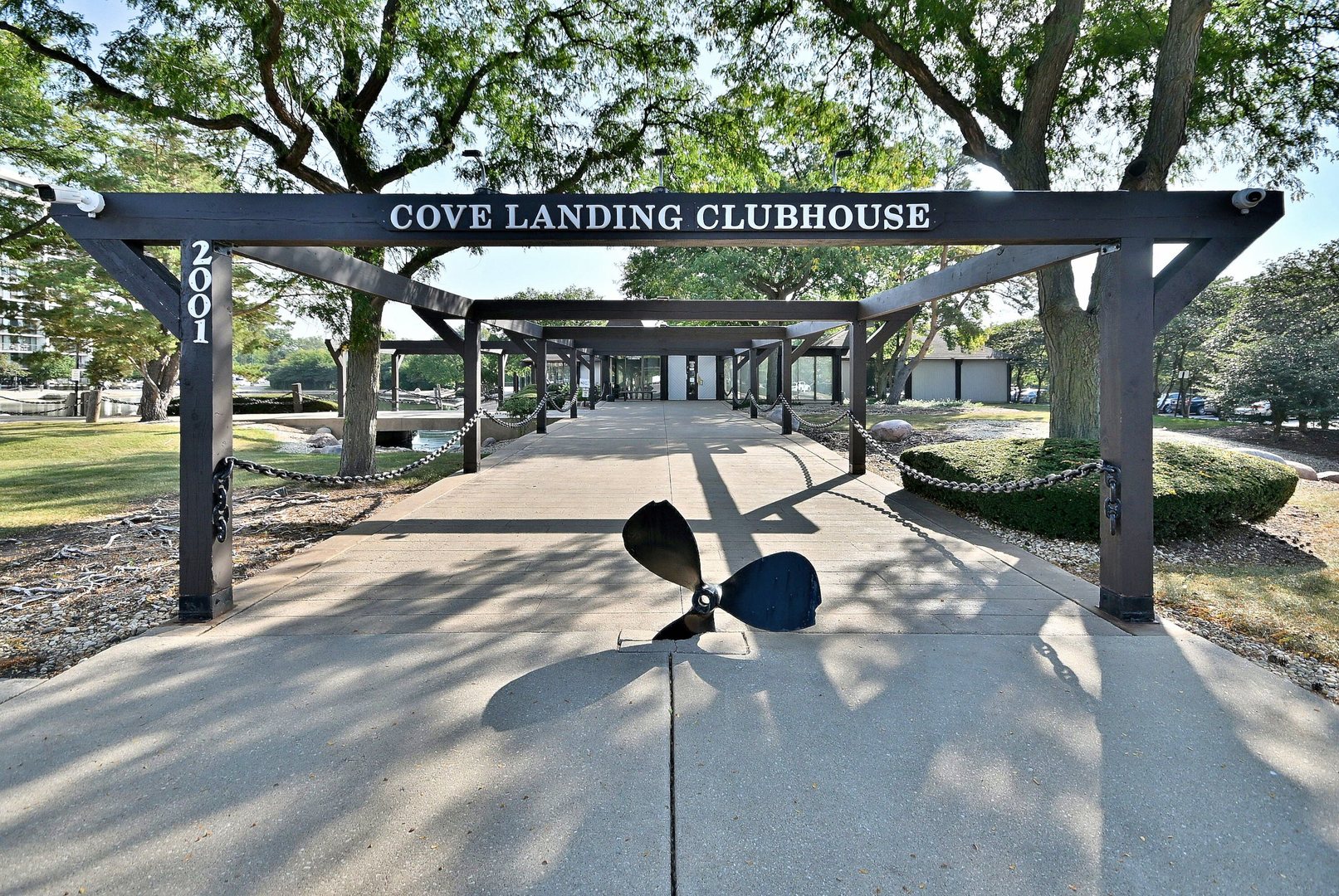 2015 S Finley Road Unit: 903