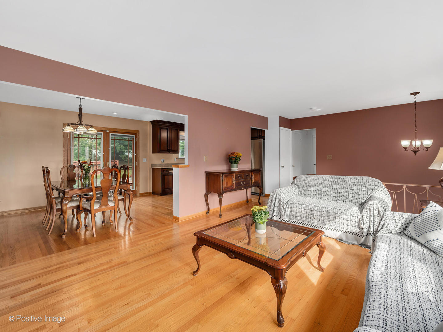 8136 Lindenwood Lane