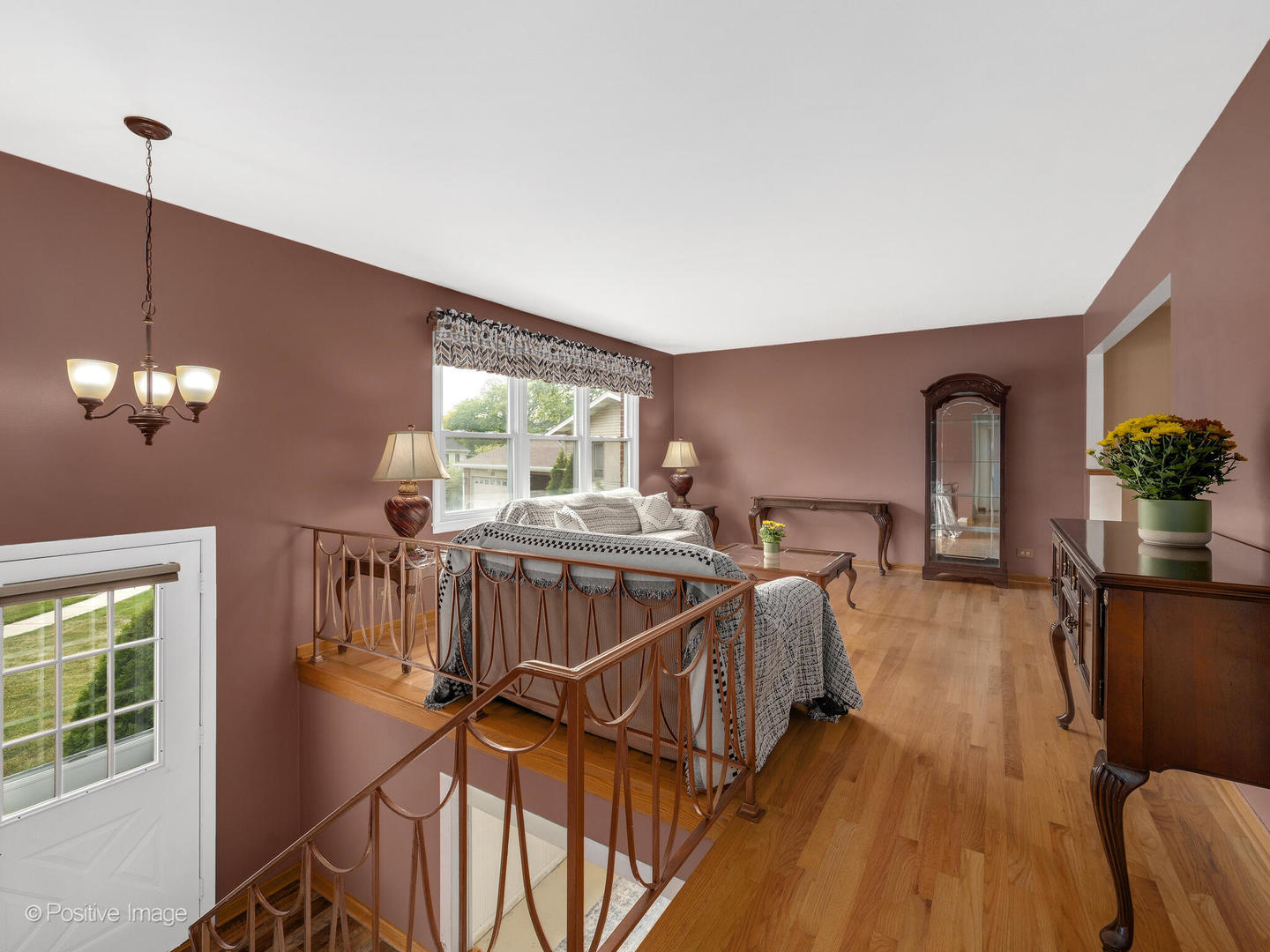 8136 Lindenwood Lane