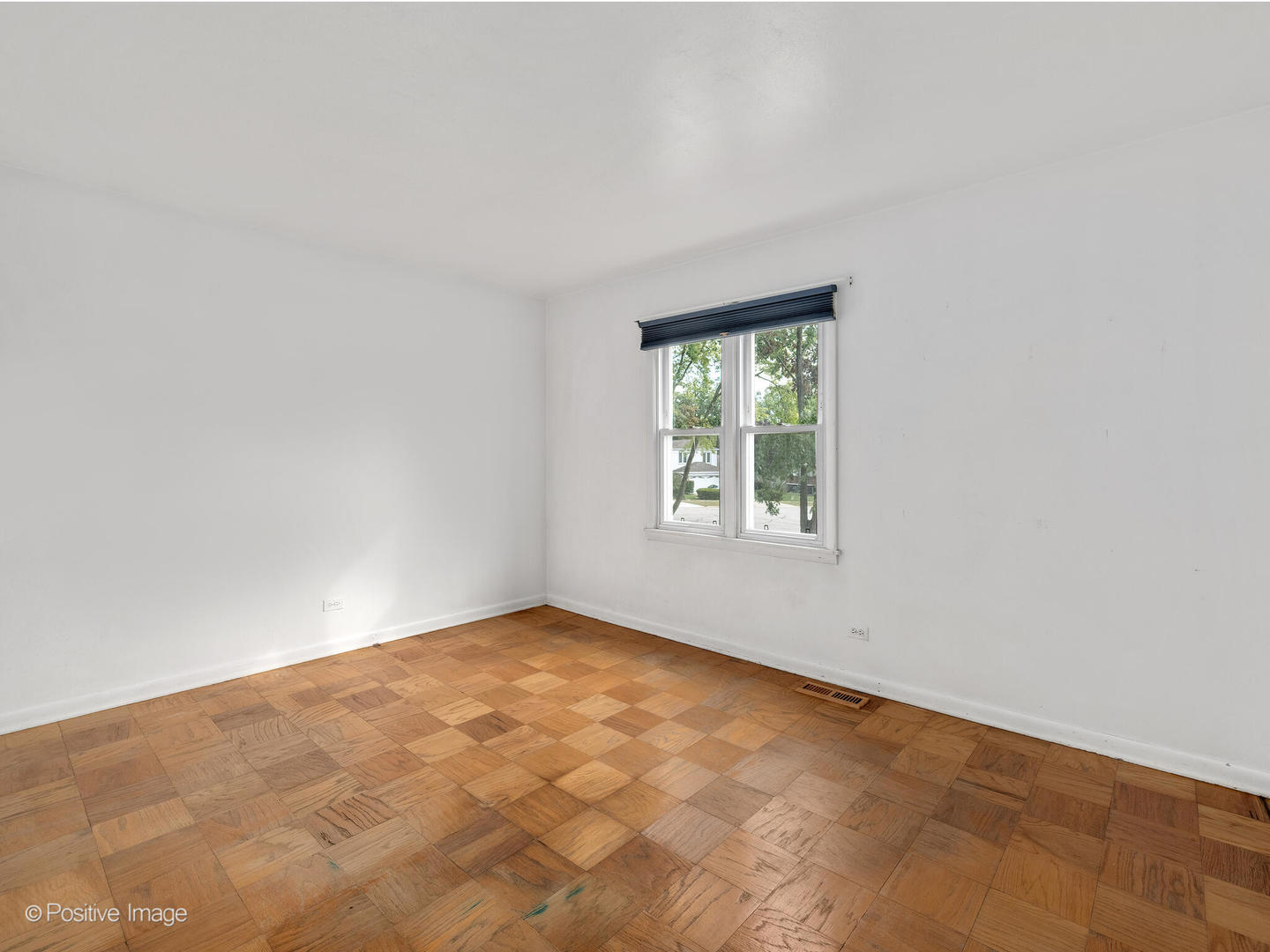 8136 Lindenwood Lane