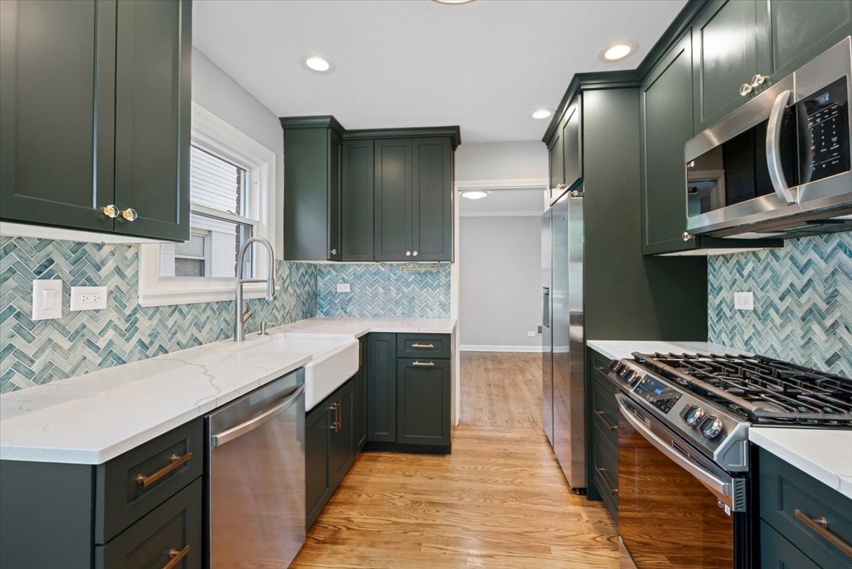 617 S Madison Avenue